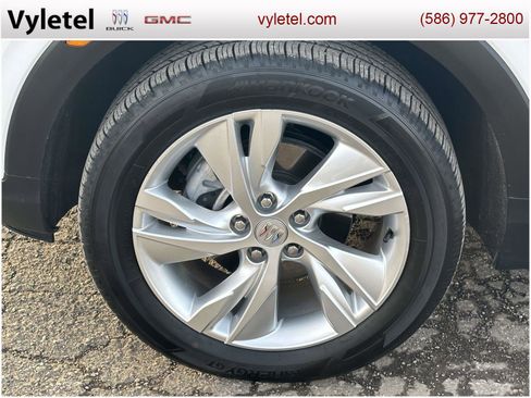 Used 2024 Buick Encore GX Preferred w/ Comfort Package image 7