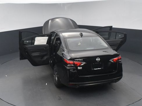New 2025 Nissan Versa SV w/ Trunk Package image 22