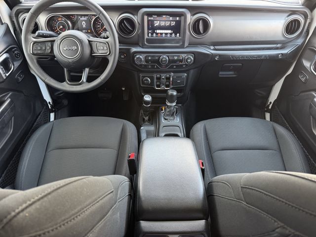 Used 2023 Jeep Wrangler Unlimited Sport AWD/4WD image 9