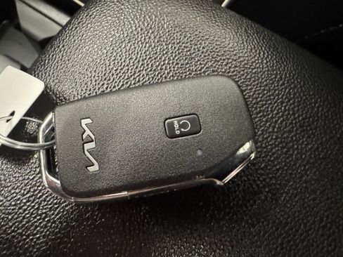 Used 2023 Kia Forte GT-Line w/ GT-Line Premium Package image 23