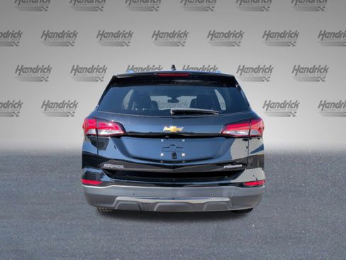 Used 2023 Chevrolet Equinox Premier image 8