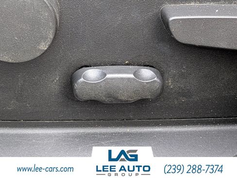 Used 2009 Chevrolet Impala LT FWD image 16
