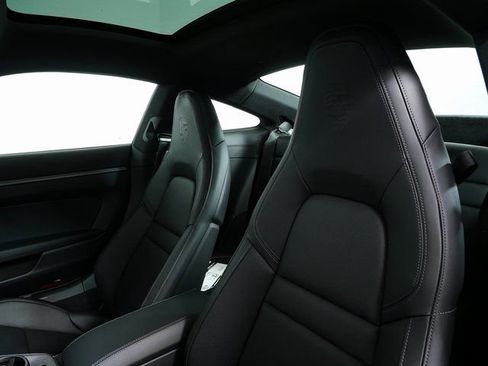 New 2026 Porsche 911 Carrera image 5