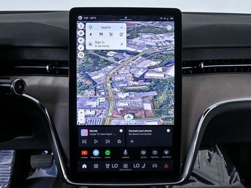 Certified 2025 Volvo EX90 Plus AWD/4WD image 17