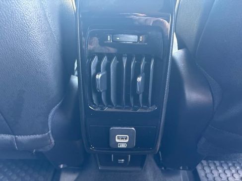 Used 2025 Jeep Compass Trailhawk AWD/4WD image 26