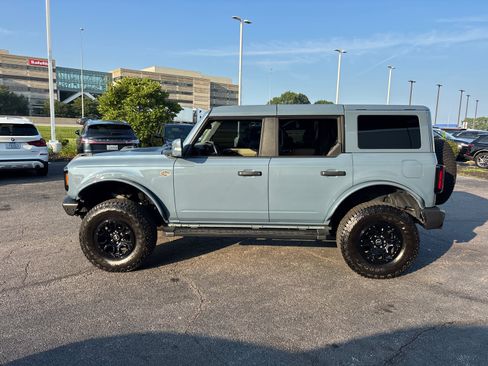 Used 2024 Ford Bronco Wildtrak AWD/4WD image 5