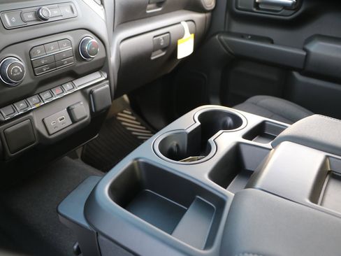 New 2026 Chevrolet Silverado 1500 Custom w/ LPO, Dark Essentials Package image 24