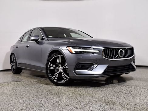 Used 2019 Volvo S60 T5 Inscription FWD image 13