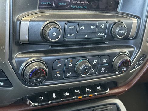 Used 2017 Chevrolet Silverado 1500 High Country RWD image 19