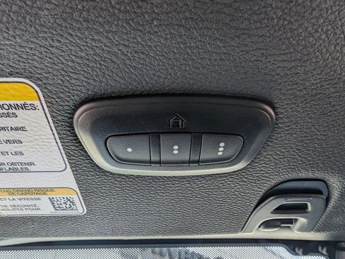 Used 2024 Jeep Wrangler Unlimited Rubicon w/ Capability Package image 38