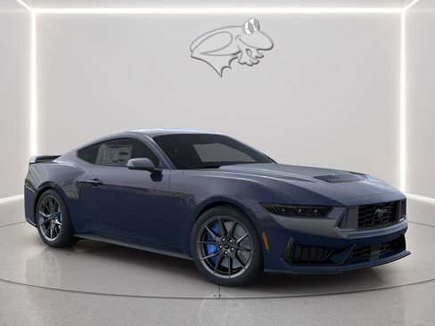 New 2026 Ford Mustang Dark Horse image 7