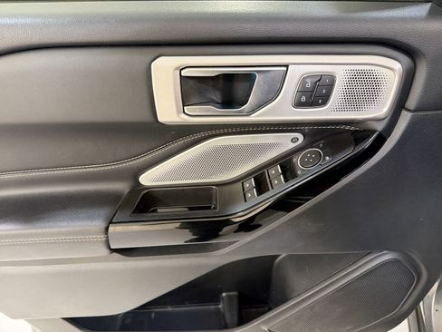 Used 2022 Ford Explorer ST w/ Equipment Group 401A image 12