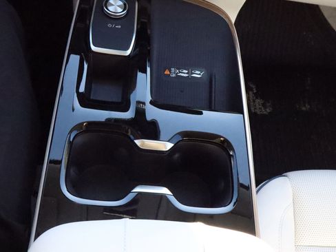 New 2026 Buick Enclave Avenir w/ Super Cruise Package image 15