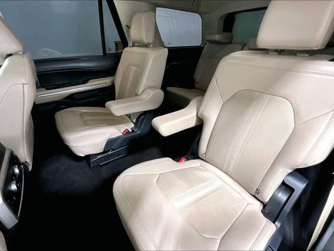 Used 2022 Ford Expedition Limited AWD/4WD image 28