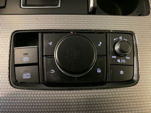 Used 2024 MAZDA CX-90 3.3 Turbo w/ Preferred Package AWD/4WD image 22