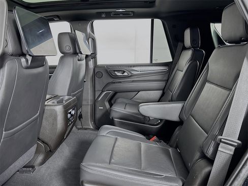 Used 2021 GMC Yukon Denali image 12