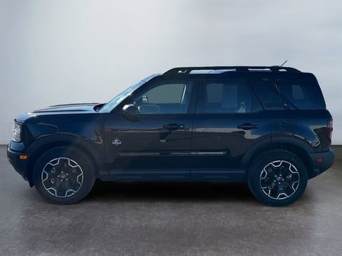 Used 2025 Ford Bronco Sport Outer Banks w/ Outer Banks Tech Package+ image 2