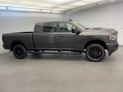 Certified 2024 RAM 3500 Laramie w/ Night Edition AWD/4WD image 4