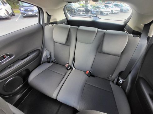 Certified 2022 Honda HR-V EX image 12