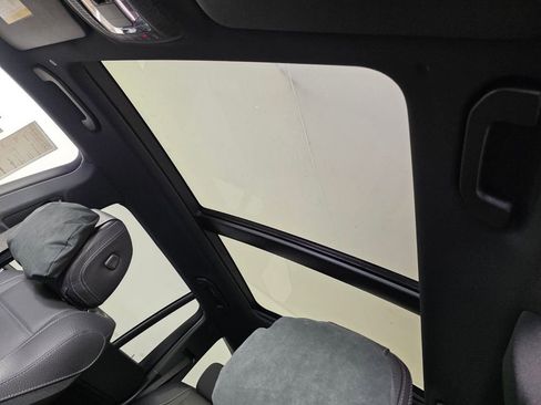 New 2026 Mercedes-Benz GLS 450 4MATIC image 9