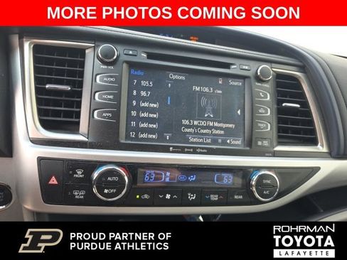 Used 2018 Toyota Highlander XLE AWD/4WD image 8