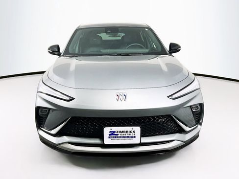 New 2025 Buick Envista Sport Touring w/ Convenience II Package image 2