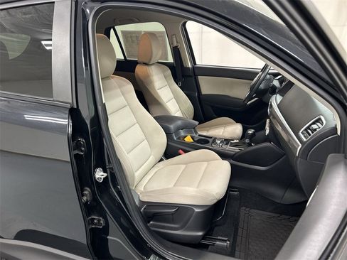 Used 2016 MAZDA CX-5 Touring image 23