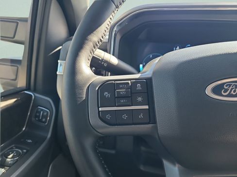 Used 2024 Ford F250 Lariat w/ Lariat Ultimate Package image 23