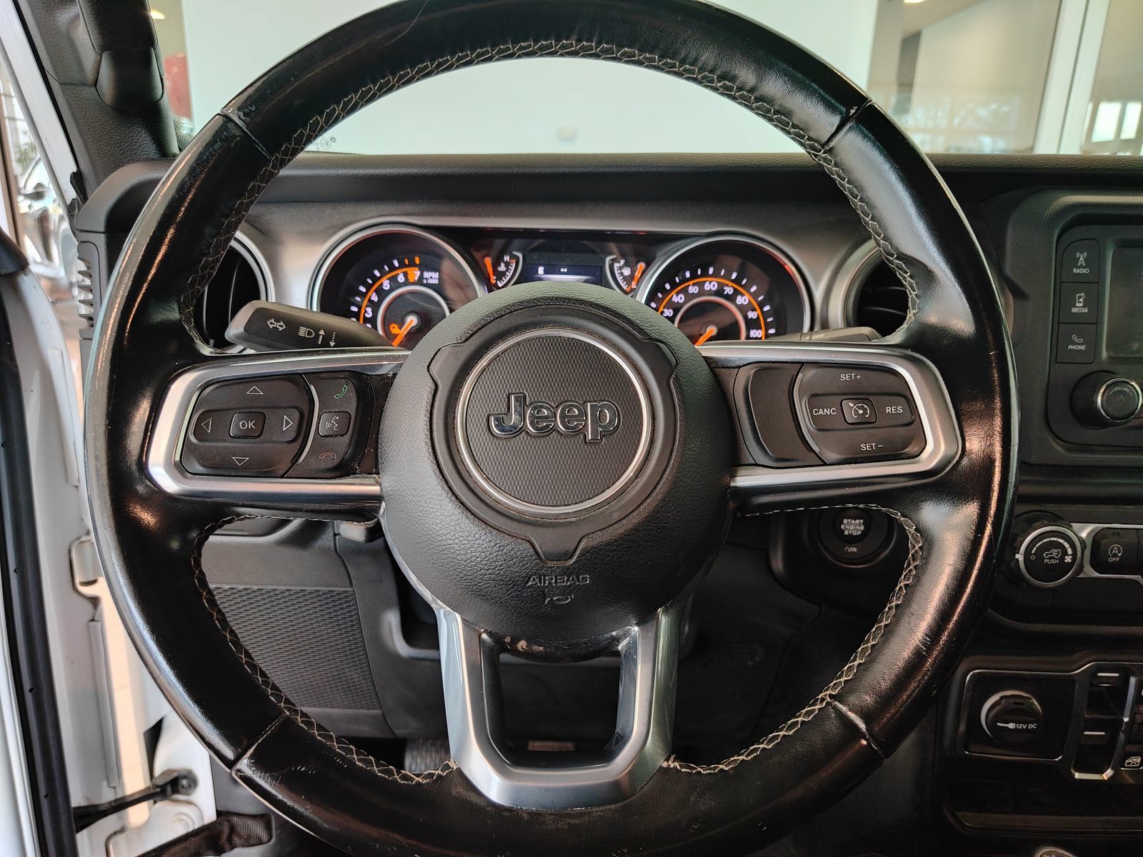 Used 2020 Jeep Gladiator Sport w/ Quick Order Package 23S AWD/4WD image 15