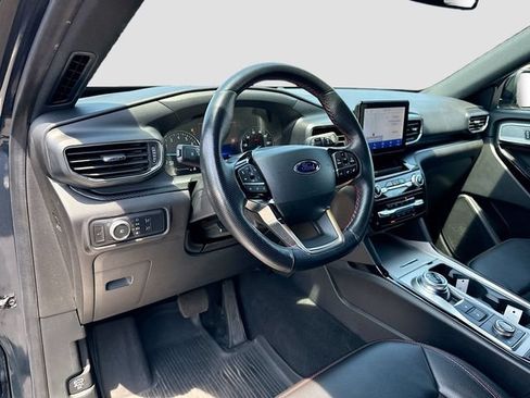 Certified 2022 Ford Explorer ST-Line w/ Class IV Trailer Tow Package AWD/4WD image 10