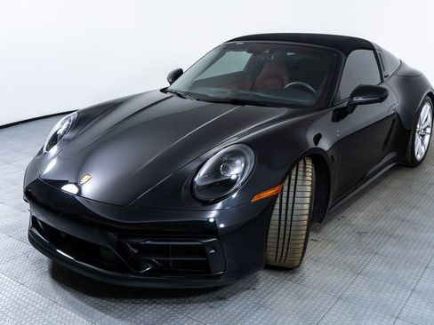 Used 2024 Porsche 911 Targa 4 GTS image 38