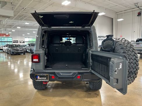 Used 2020 Jeep Wrangler Unlimited Rubicon AWD/4WD image 40