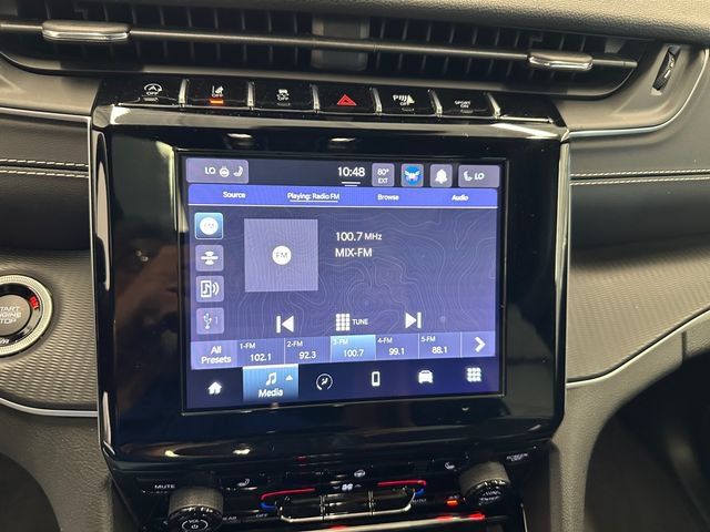 Used 2023 Jeep Grand Cherokee Altitude AWD/4WD image 29