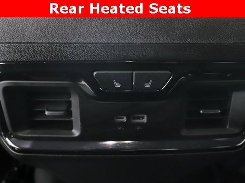 Used 2024 GMC Sierra 1500 AT4 w/ AT4 Premium Package image 29