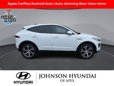 Used 2020 Jaguar E-PACE SE image 10