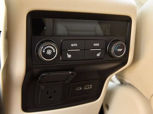 Used 2023 GMC Acadia Denali AWD/4WD image 26