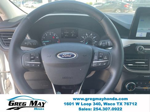 Used 2022 Ford Escape SE w/ Convenience Package FWD image 18