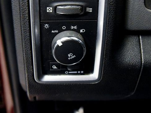 Used 2014 RAM 2500 Big Horn image 13