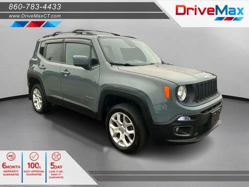 Used 2018 Jeep Renegade Latitude w/ Cold Weather Group AWD/4WD image 1