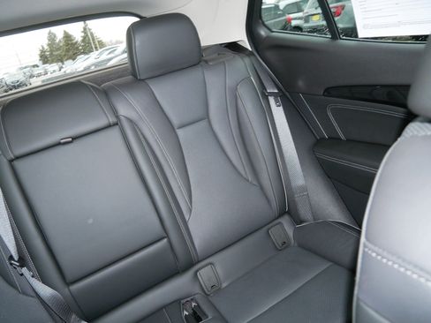 Used 2021 Buick Envision Essence w/ Technology Package I image 14