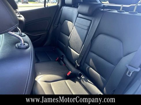 Used 2018 Mercedes-Benz GLA 250 image 13