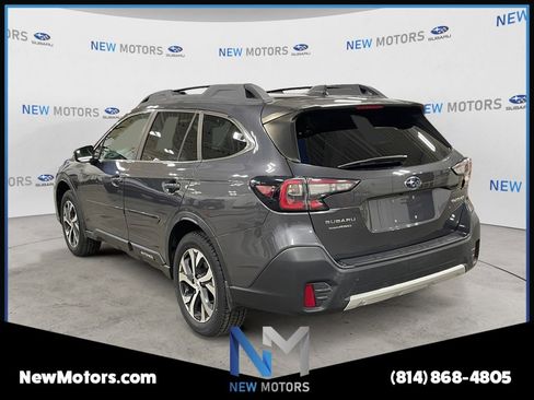 Used 2020 Subaru Outback Limited w/ Popular Package #2 AWD/4WD image 3
