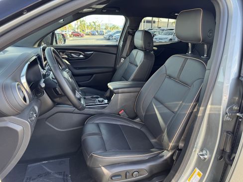 Used 2023 Chevrolet Blazer Premier image 16