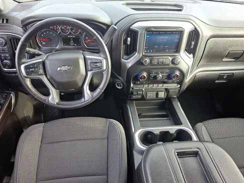 Used 2021 Chevrolet Silverado 1500 LT Trail Boss w/ Bed Protection Package image 12