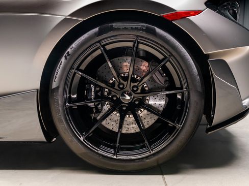Used 2019 McLaren 600LT image 43