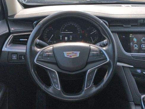 Used 2019 Cadillac XT5 Luxury image 23