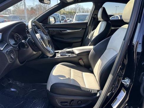 Certified 2025 INFINITI QX55 Luxe image 26