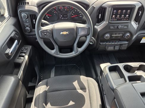 New 2026 Chevrolet Silverado 1500 Custom AWD/4WD image 9
