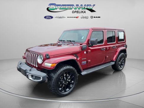 Used 2021 Jeep Wrangler Unlimited Sahara w/ Cold Weather Group image 3