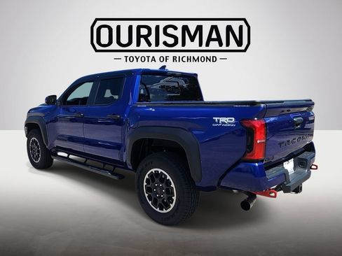 Used 2025 Toyota Tacoma TRD Off-Road w/ TRD Off Road Premium Package AWD/4WD image 5